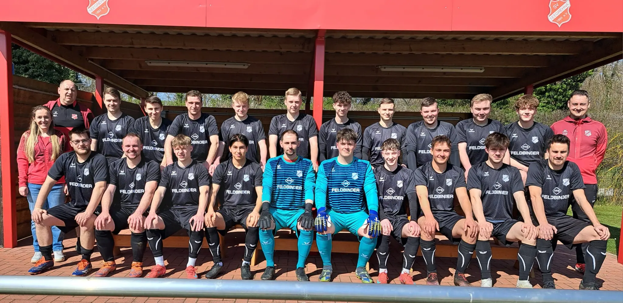 Feldbinder sponsort Trikots